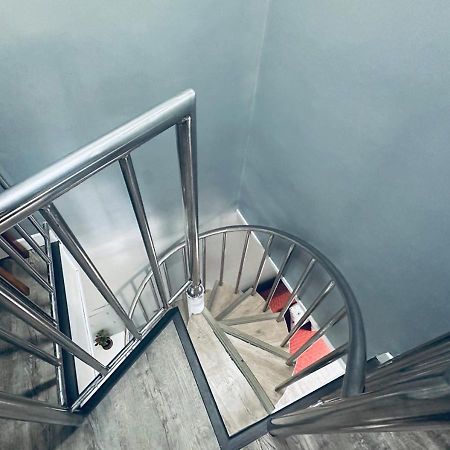 The Penthouse Zonevill Condo باغيو المظهر الخارجي الصورة
